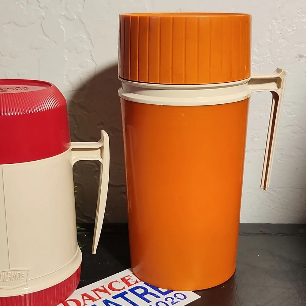 THERMO Vintage Thermoses 3